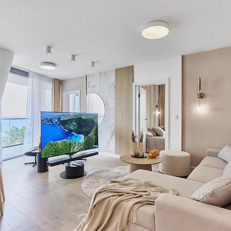 Wave Beachfront Family Apartment Miedzyzdroje Εξωτερικό φωτογραφία