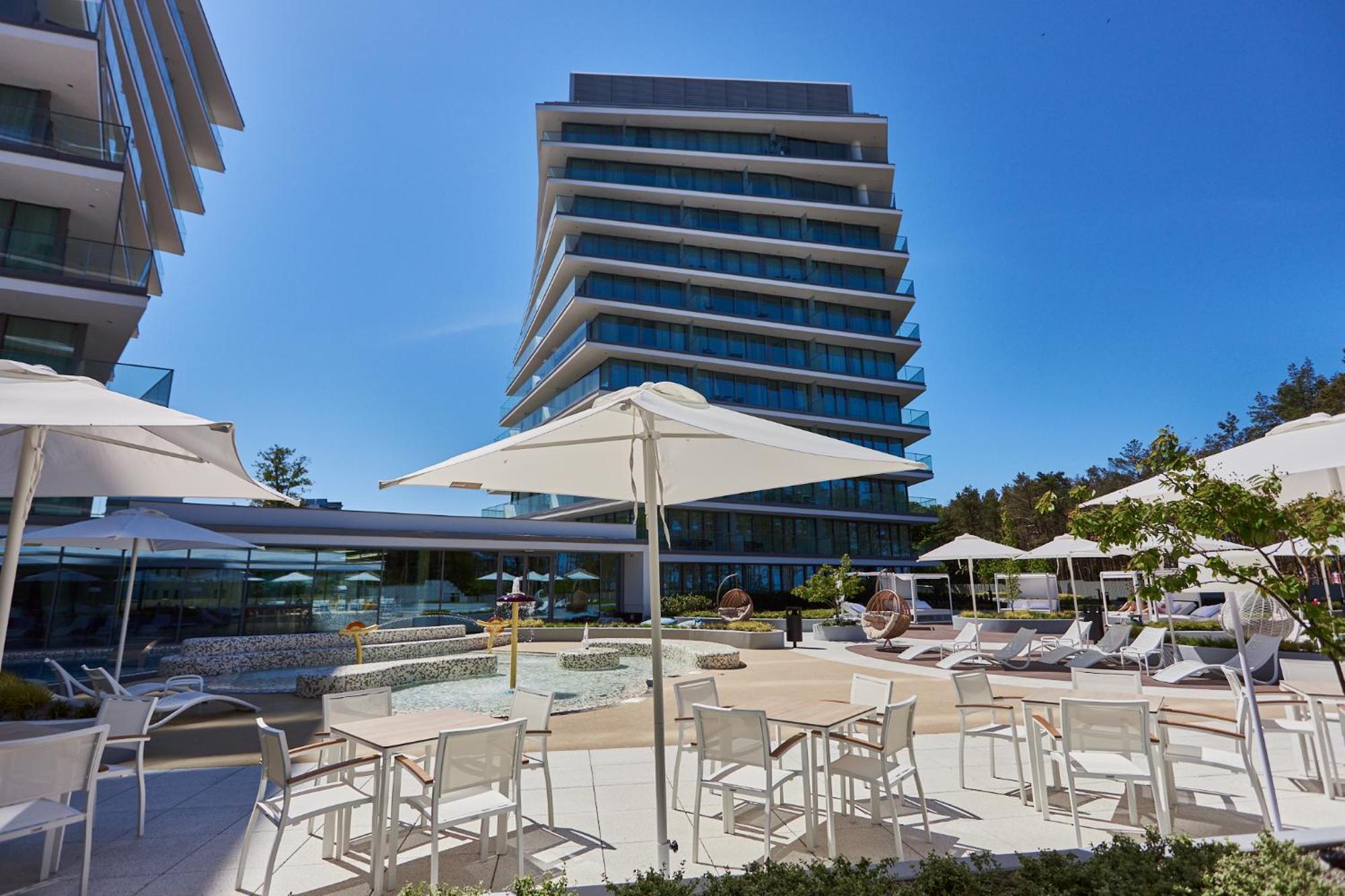 Wave Beachfront Family Apartment Miedzyzdroje Εξωτερικό φωτογραφία