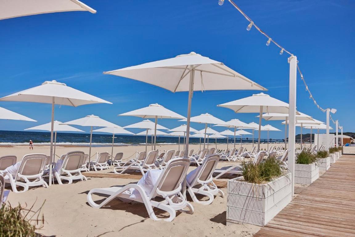 Wave Beachfront Family Apartment Miedzyzdroje Εξωτερικό φωτογραφία